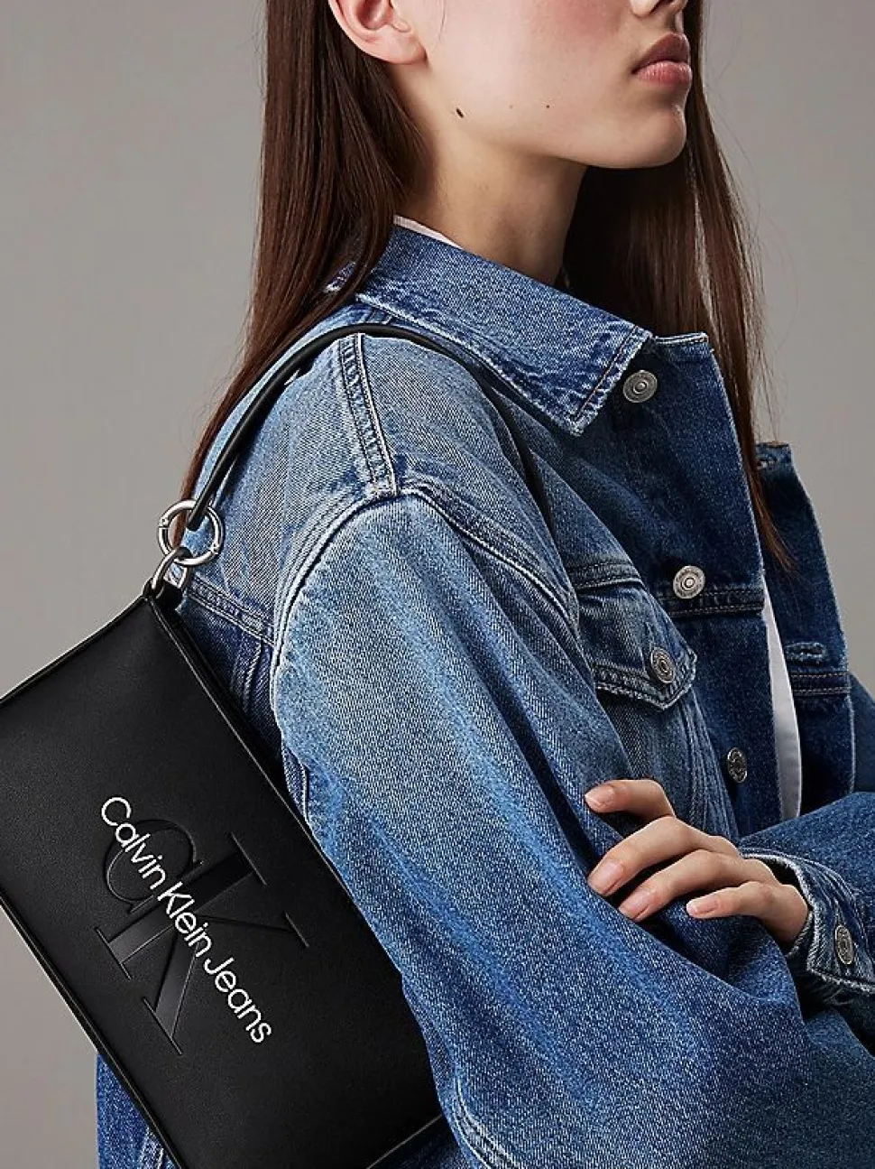 Borsa a spalla Calvin Klein Nera