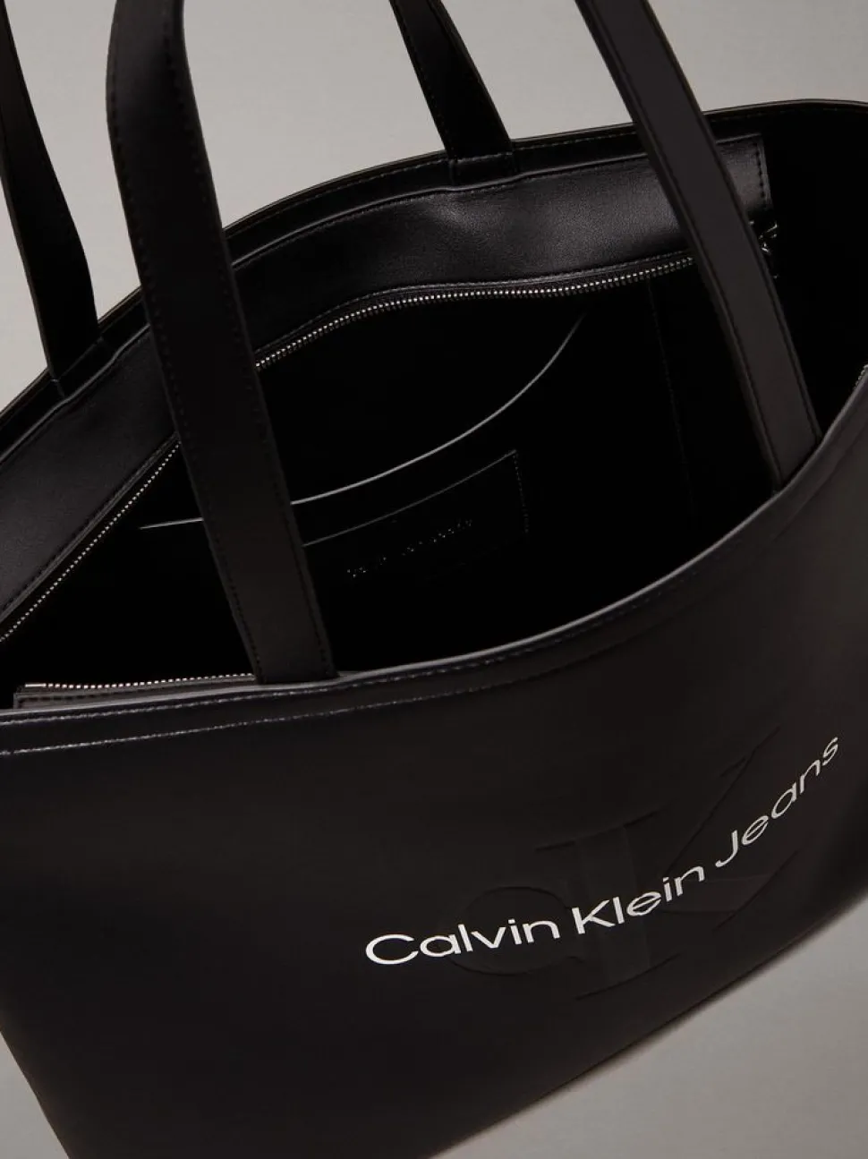 Borsa a spalla Calvin Klein Nera