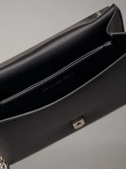 Borsa a spalla e tracolla Calvin Klein Nera