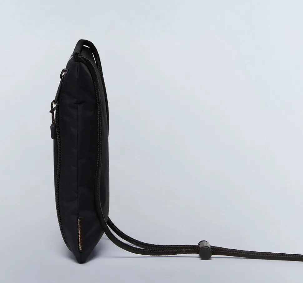 Borsa uomo piccola Napapijri Curver Nero