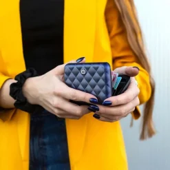 Portafoglio in alluminio Ogon Design Smart Case V2 Quilted Navy Blue