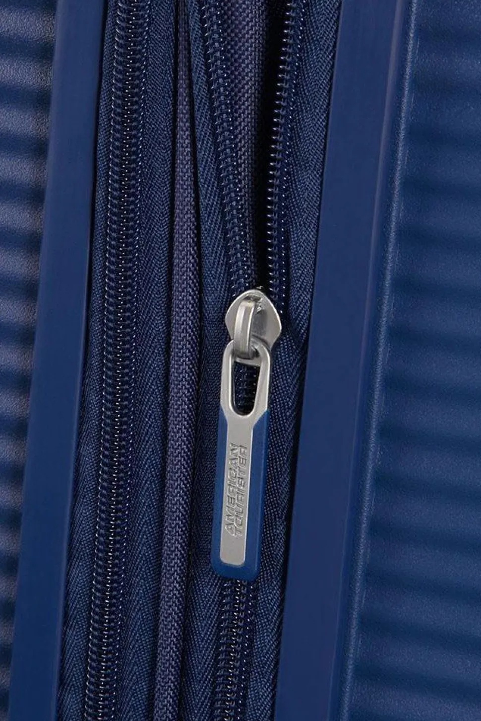 Trolley espandibile American Tourister Soundbox 77cm Midnight Navy
